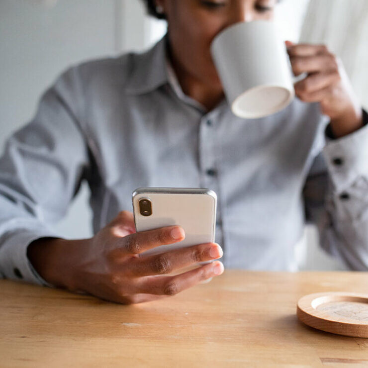 woman-using-mobile-phone